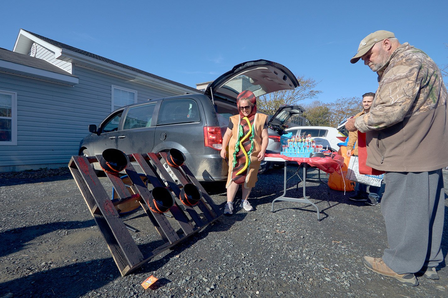 2022-YACRO-Trunk-or-Treat- (3)